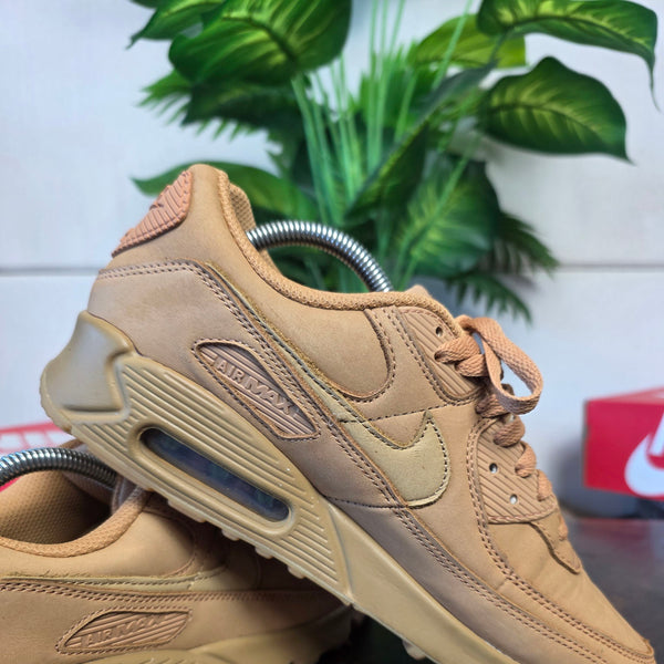 Nike Air Max 90 Wheat maat 42