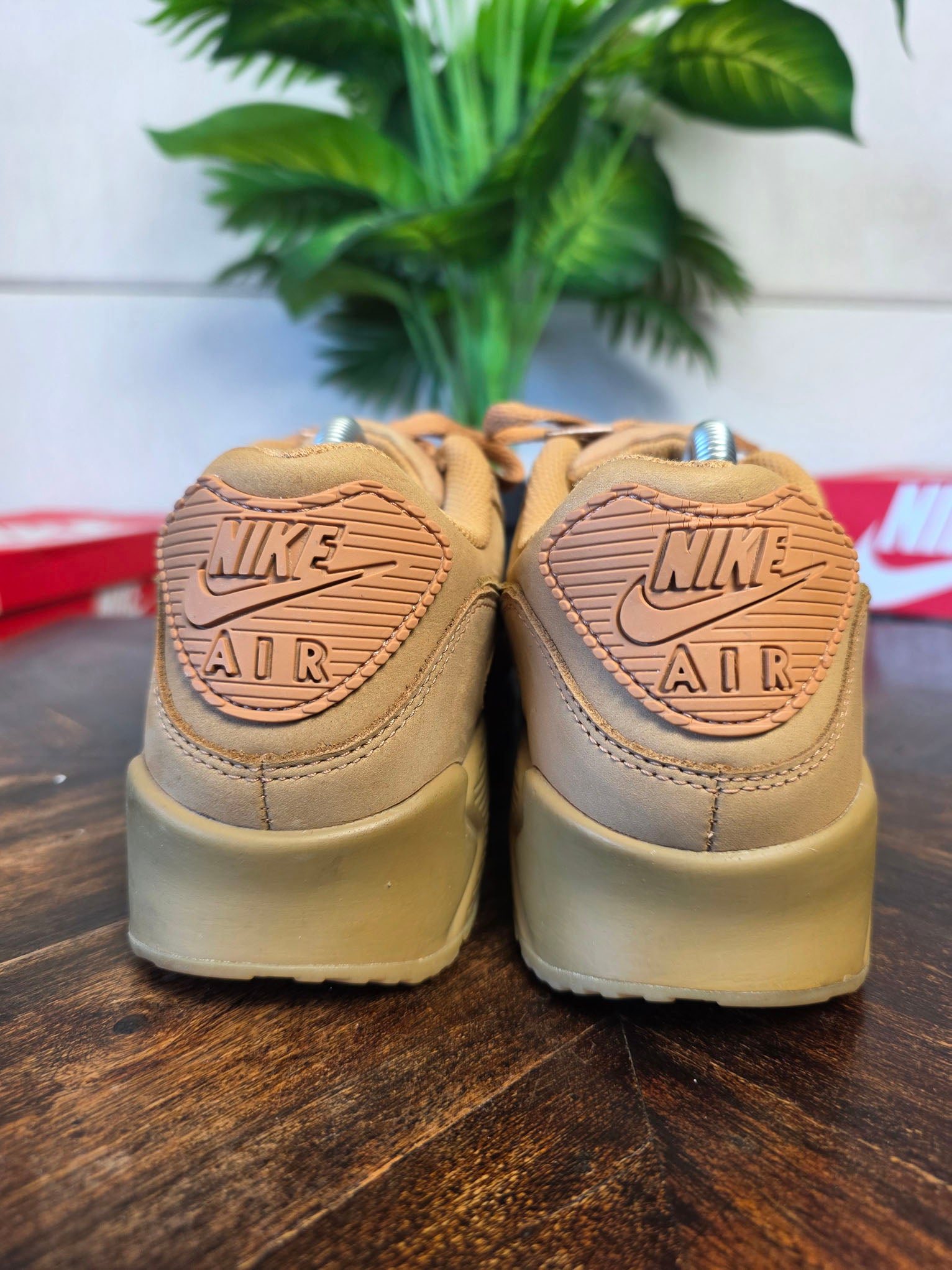 Nike Air Max 90 Wheat maat 42