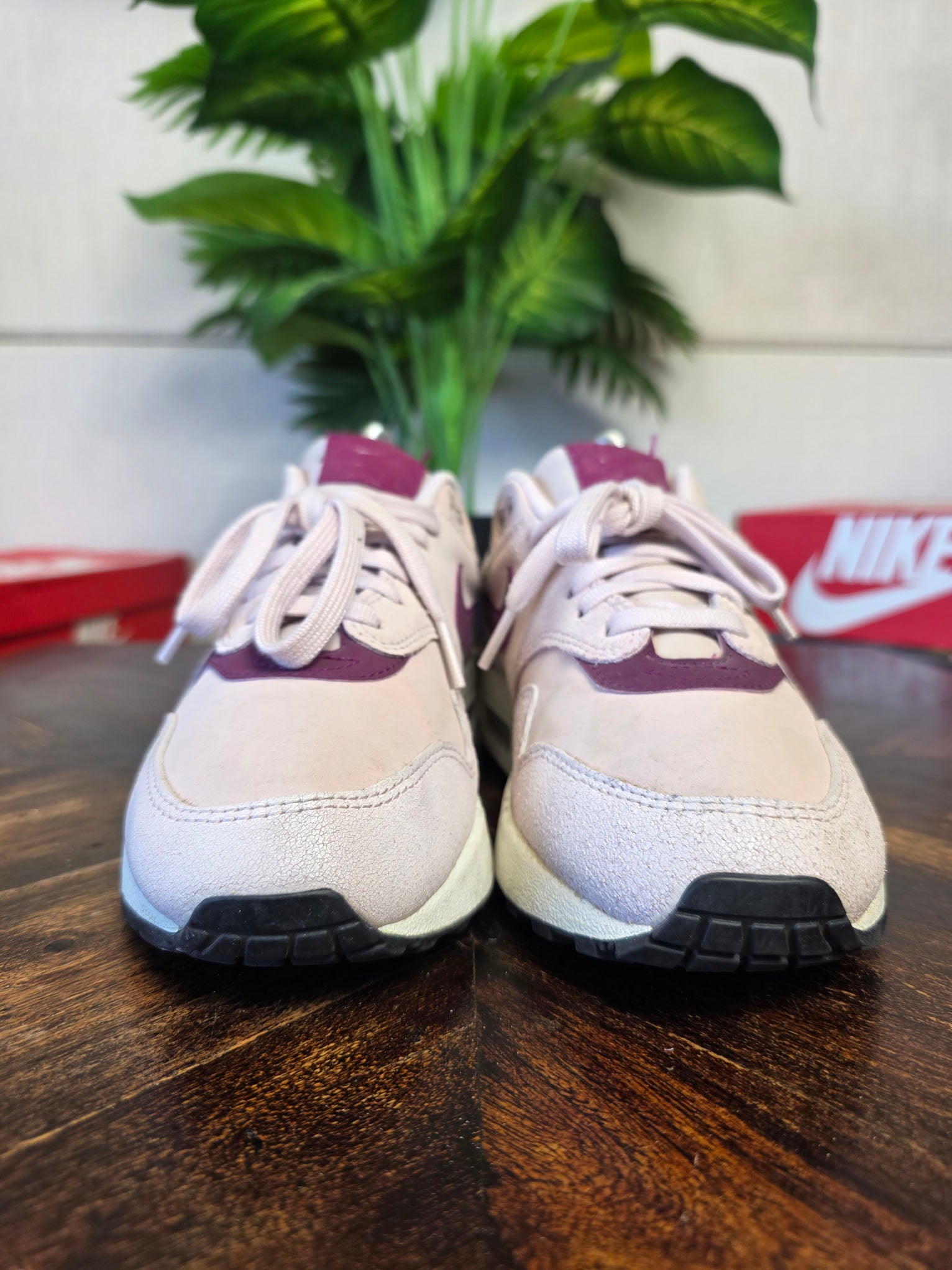 Nike Air Max 1 Barely Rose True Berry maat 38,5