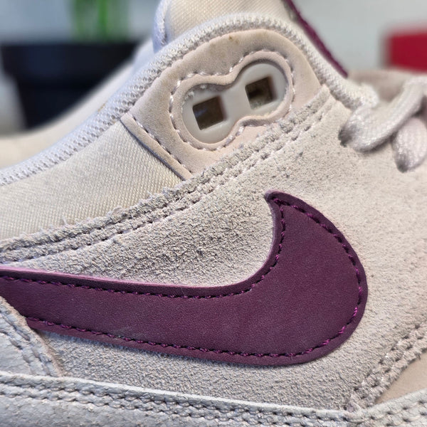 Nike Air Max 1 Barely Rose True Berry maat 38,5