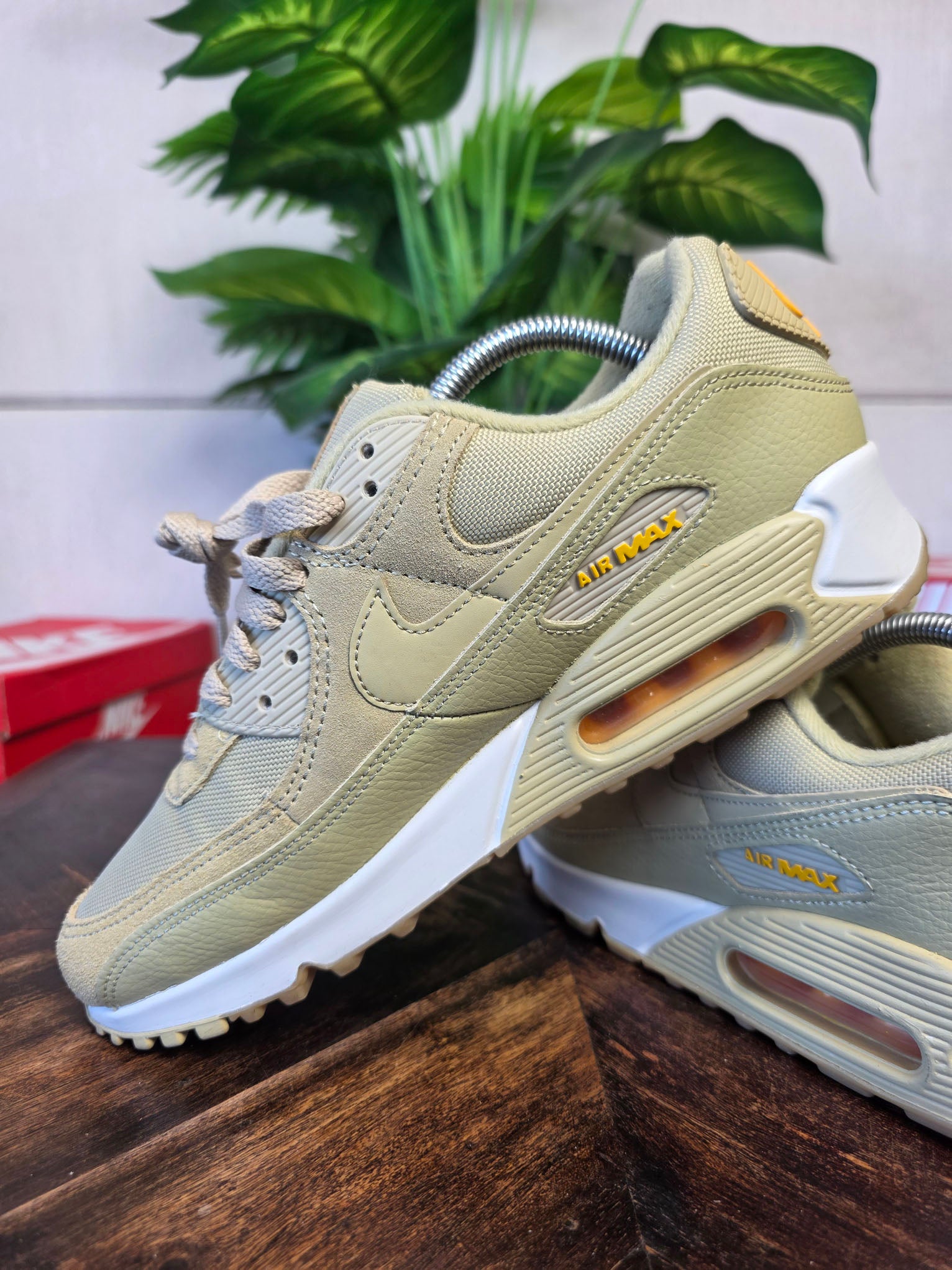 Nike Air Max 90 Wheat Grass maat 42