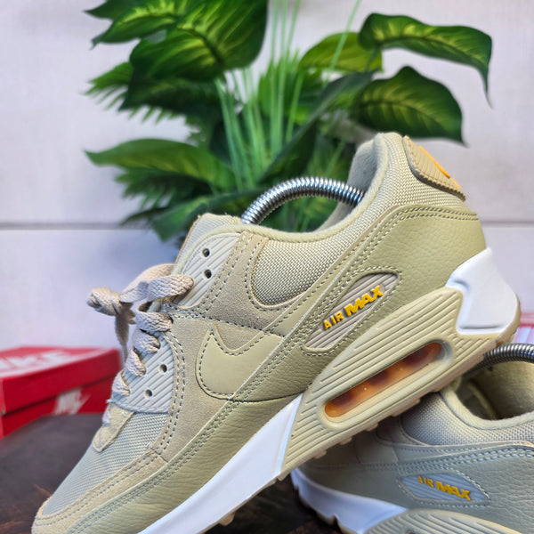 Nike Air Max 90 Wheat Grass maat 42