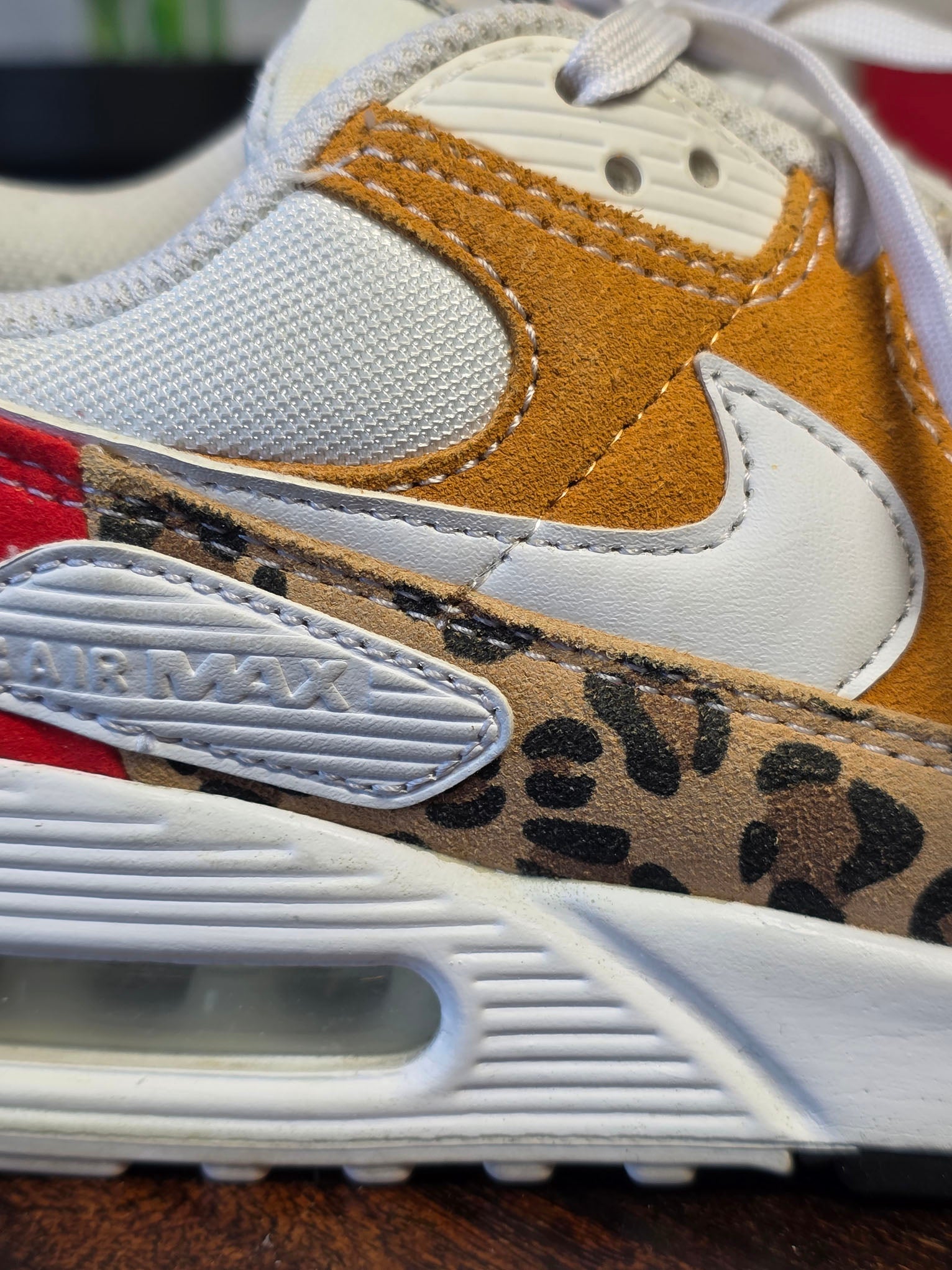 Nike Air Max 90 Animal White maat 40,5