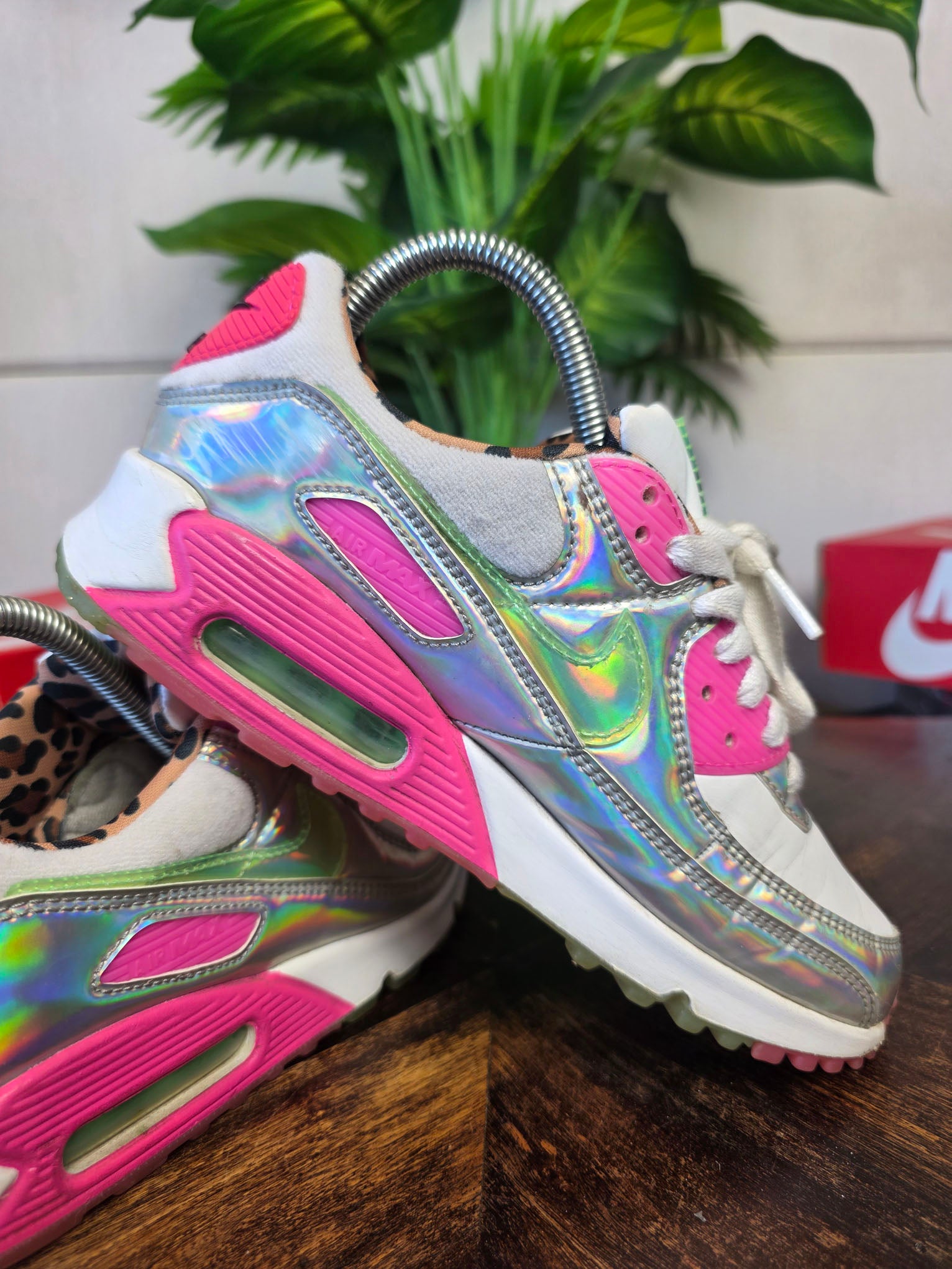 Nike Air Max 90 LX Laser Fuchsia maat 38