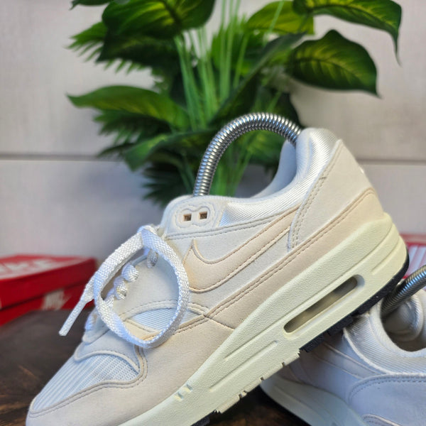 Nike Air Max Guava Ice maat 38