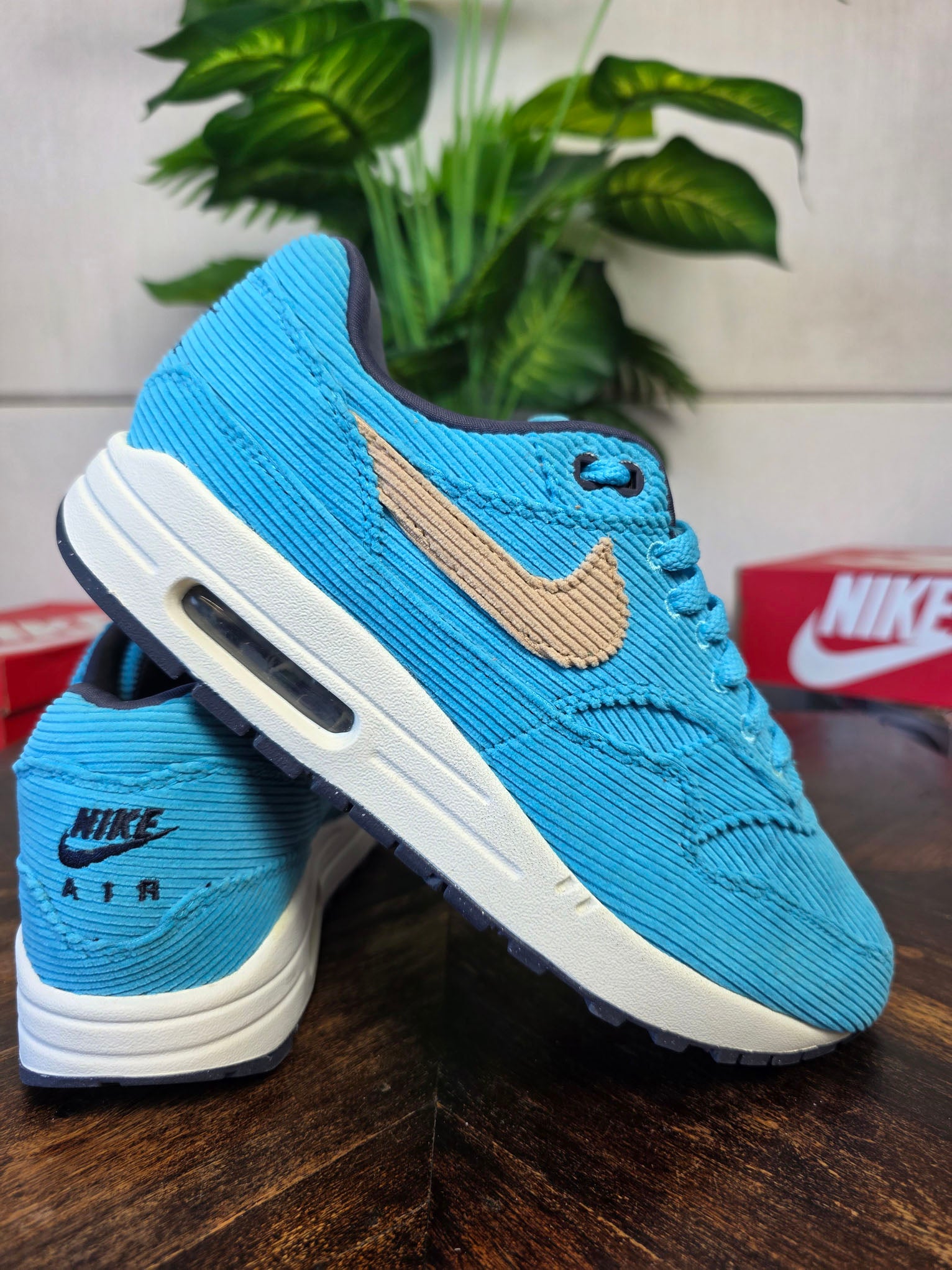 Nike Air Max 1 PRM Corduroy Baltic Blue maat 41