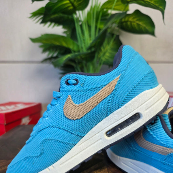 Nike Air Max 1 PRM Corduroy Baltic Blue maat 41