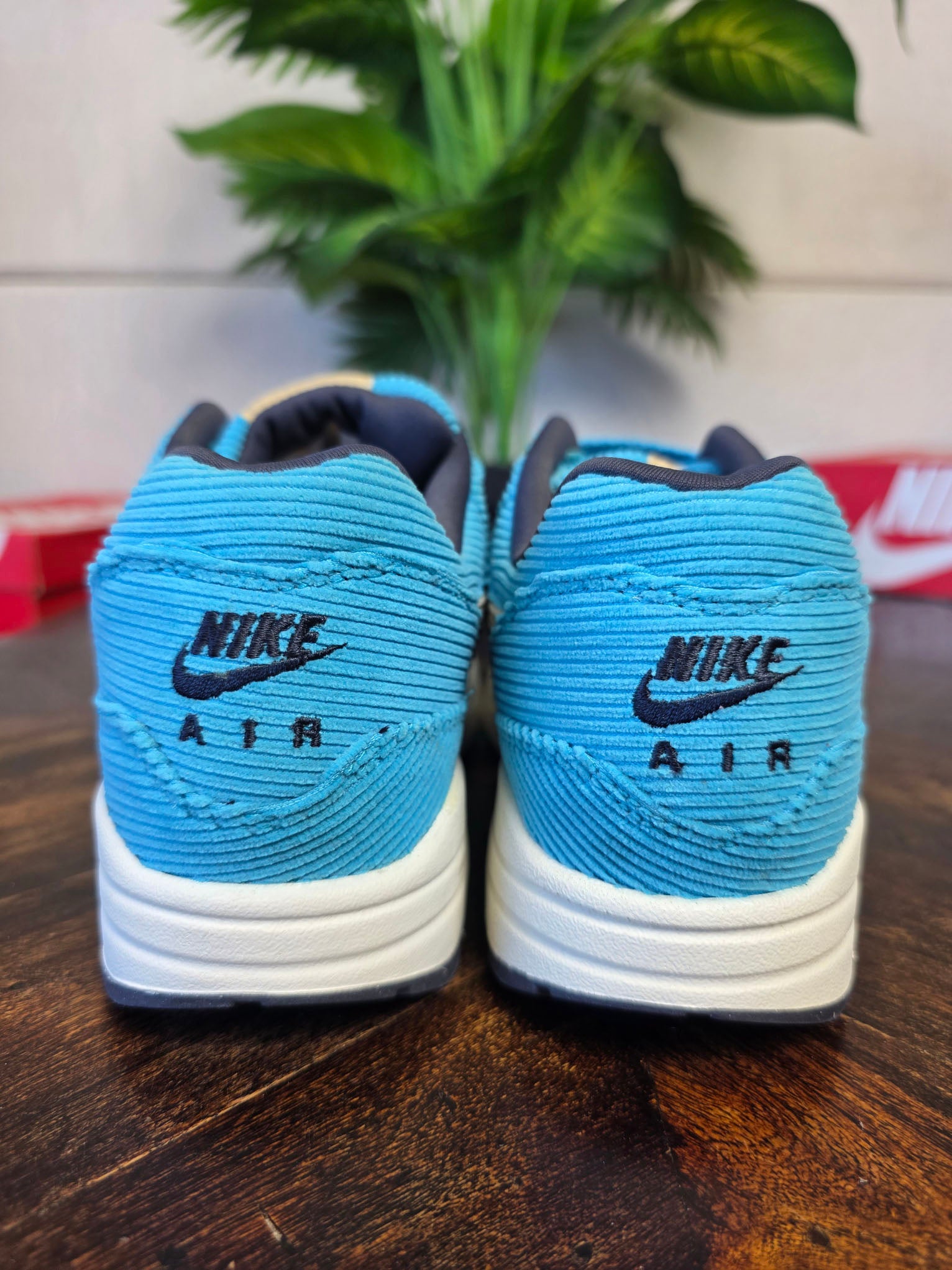 Nike Air Max 1 PRM Corduroy Baltic Blue maat 41