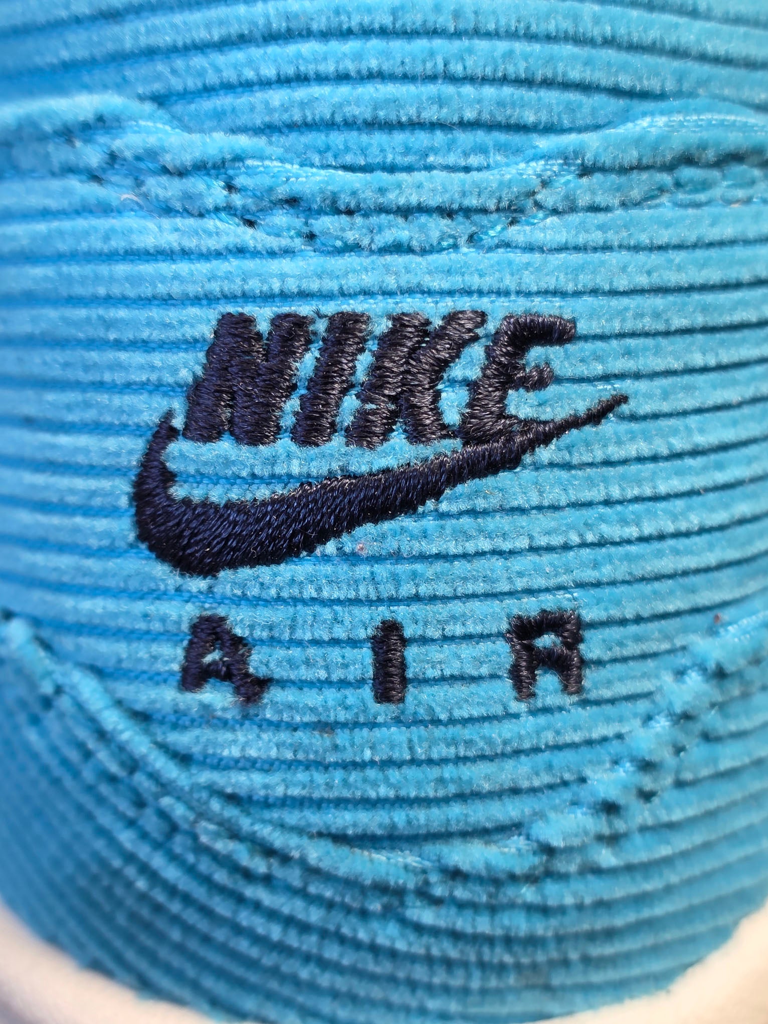 Nike Air Max 1 PRM Corduroy Baltic Blue maat 41