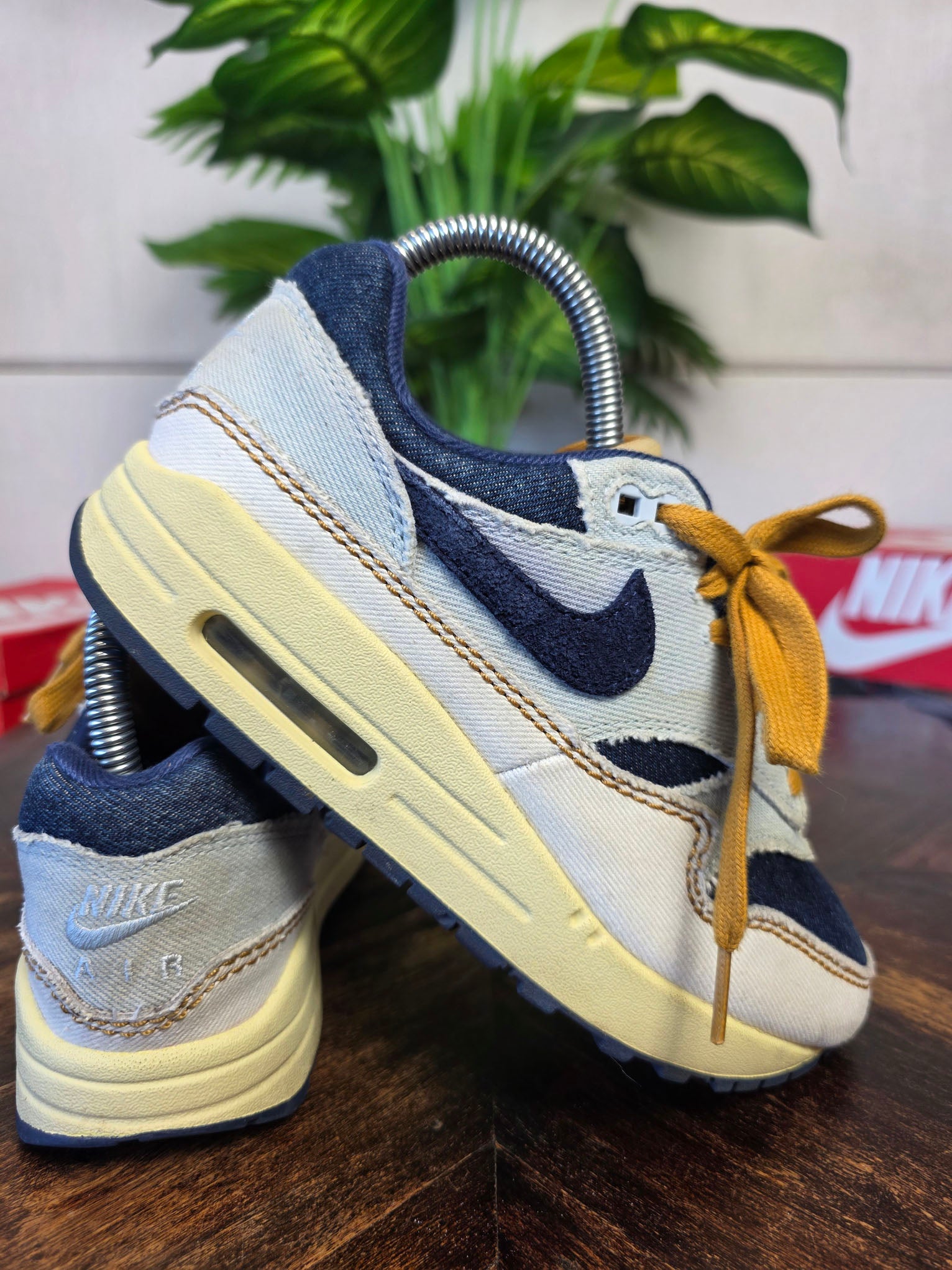 Nike Air Max 1 Denim Aura maat 36,5