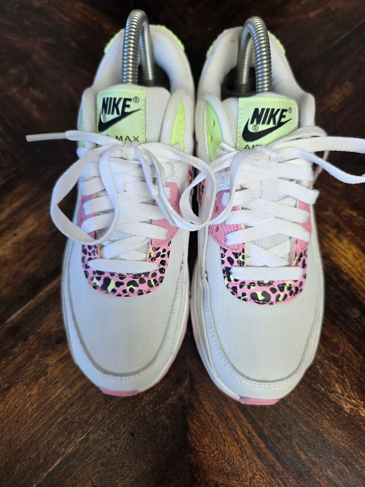 Nike Air Max 90 Pink Barely Volt maat 37,5