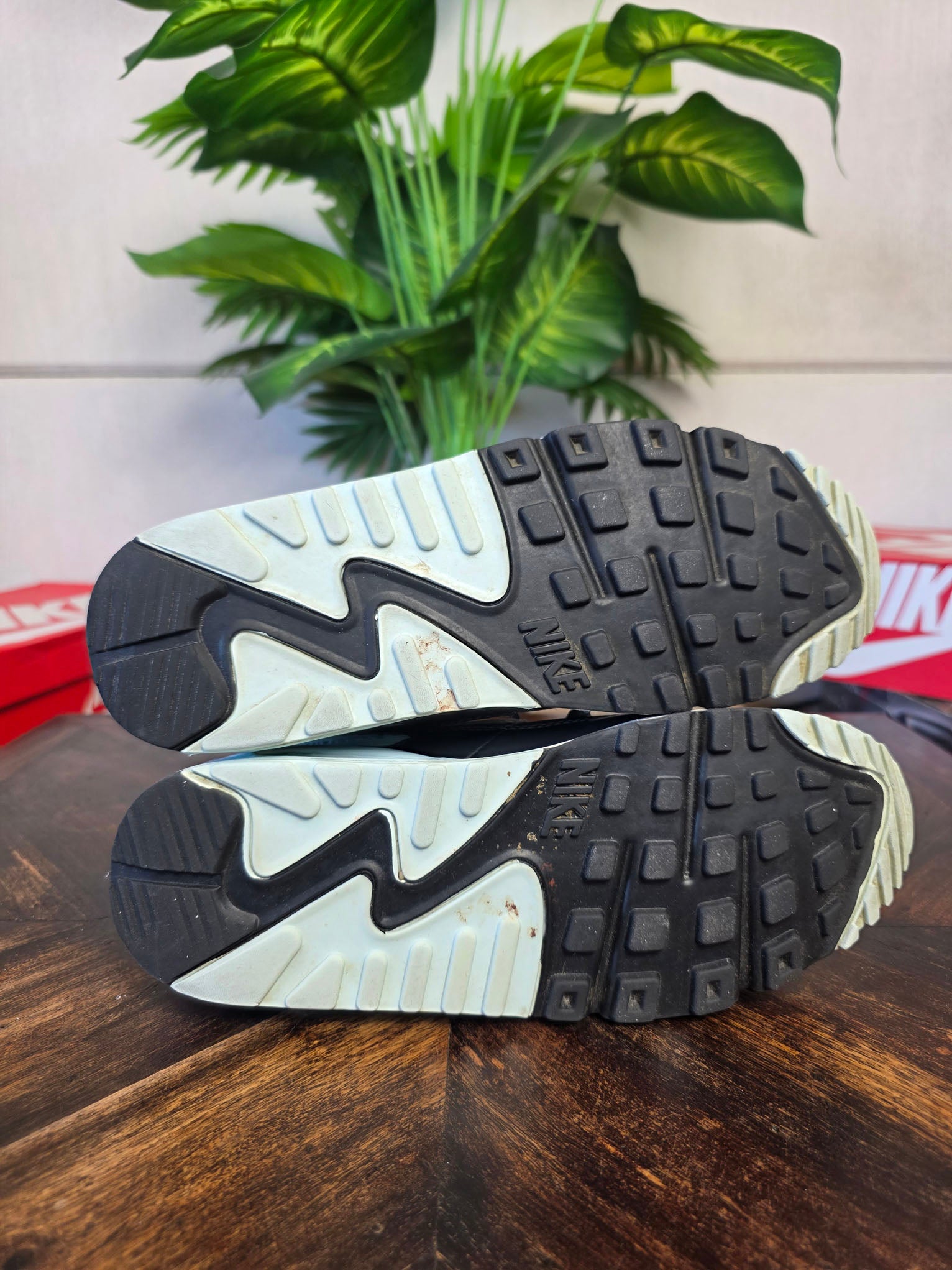 Nike Air Max 90 Light Pumice Smoke Grey maat 40