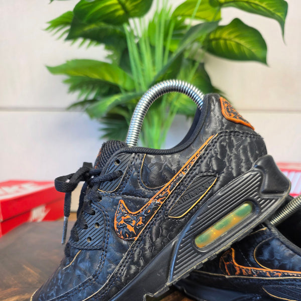 Nike Air Max 90 QS Volcano maat 36,5
