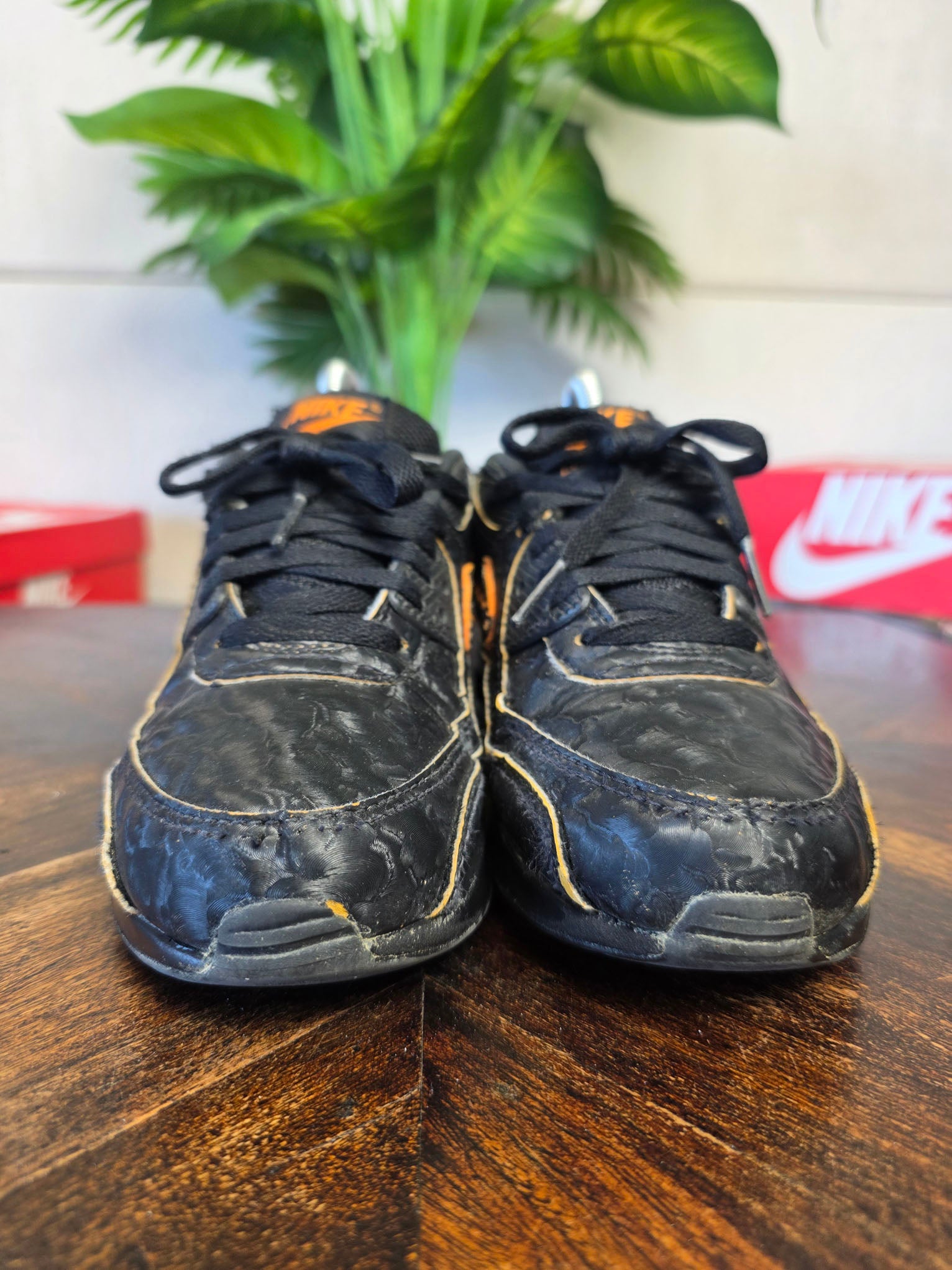 Nike Air Max 90 QS Volcano maat 36,5
