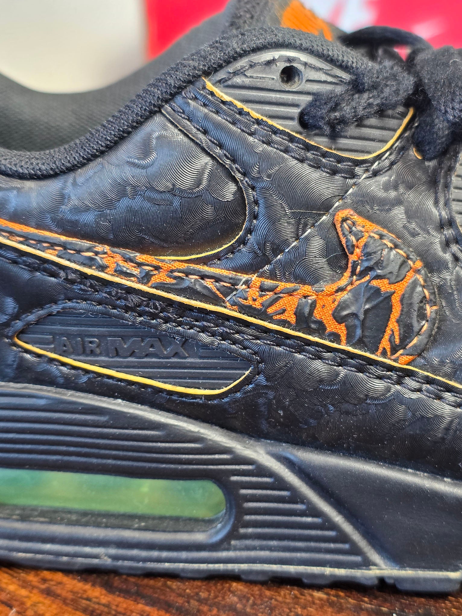 Nike Air Max 90 QS Volcano maat 36,5