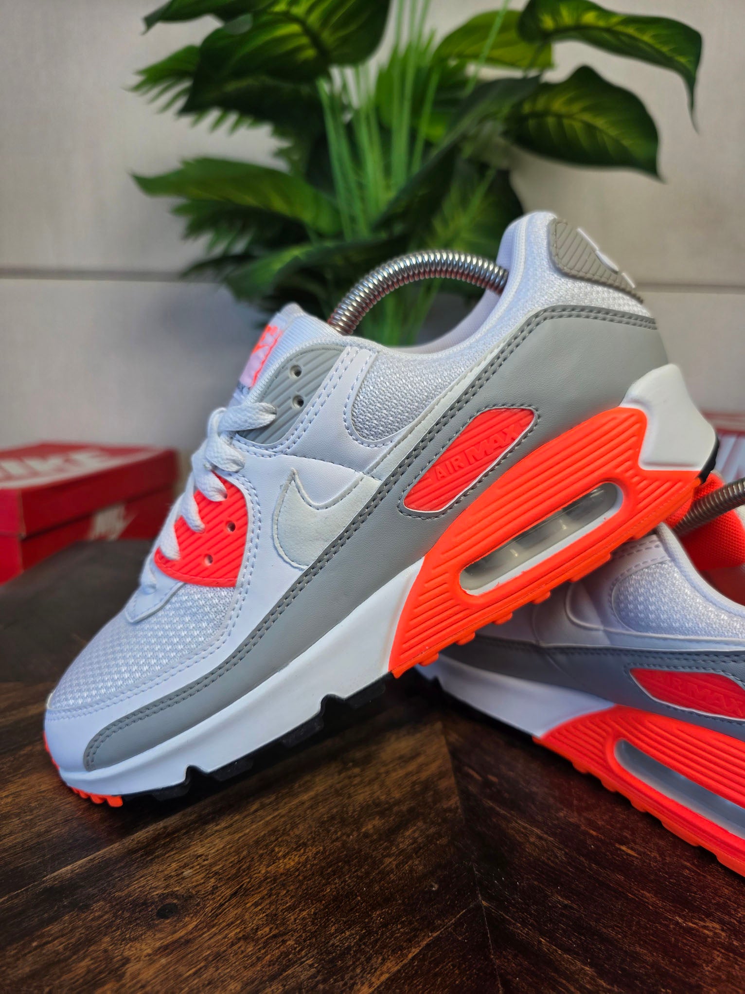 Nike Air Max 90 Hyper Orange maat 42