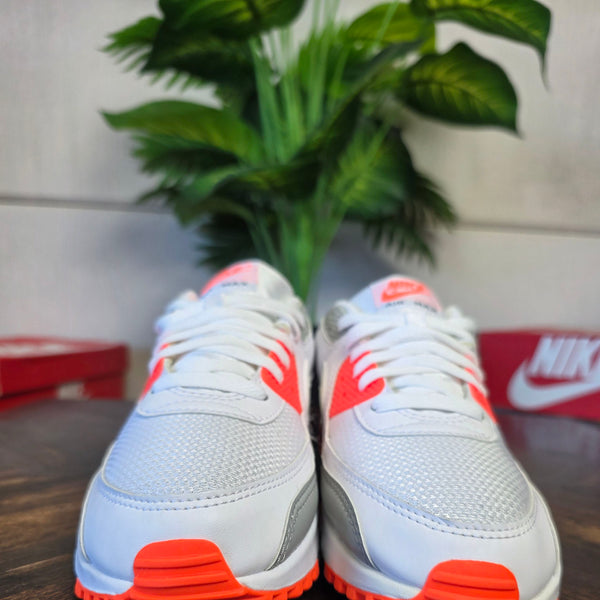 Nike Air Max 90 Hyper Orange maat 42