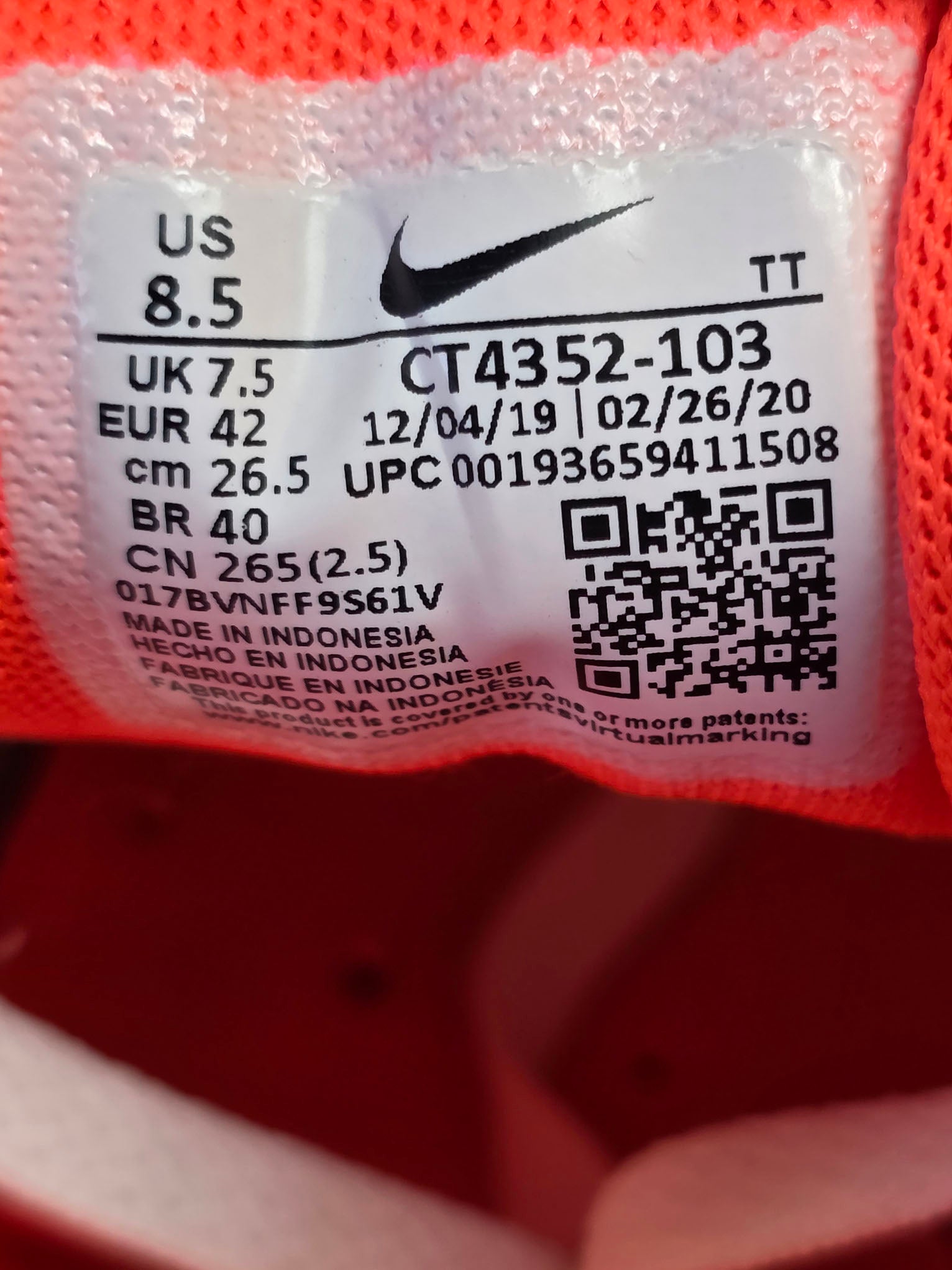 Nike Air Max 90 Hyper Orange maat 42