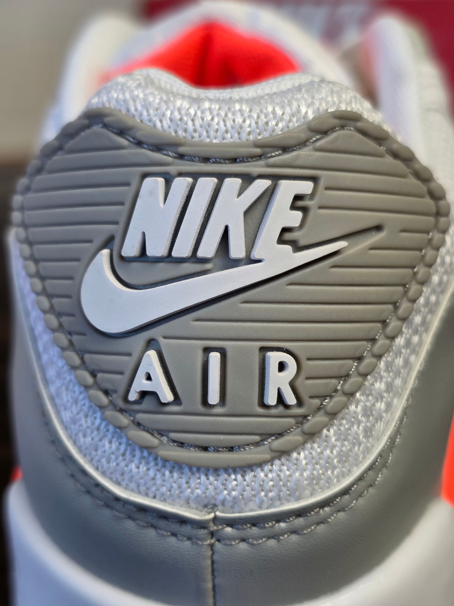 Nike Air Max 90 Hyper Orange maat 42