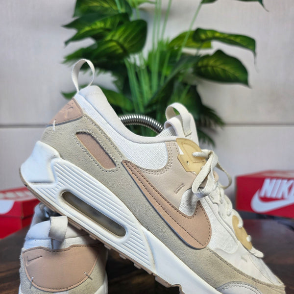 Nike Air Max 90 Futura 