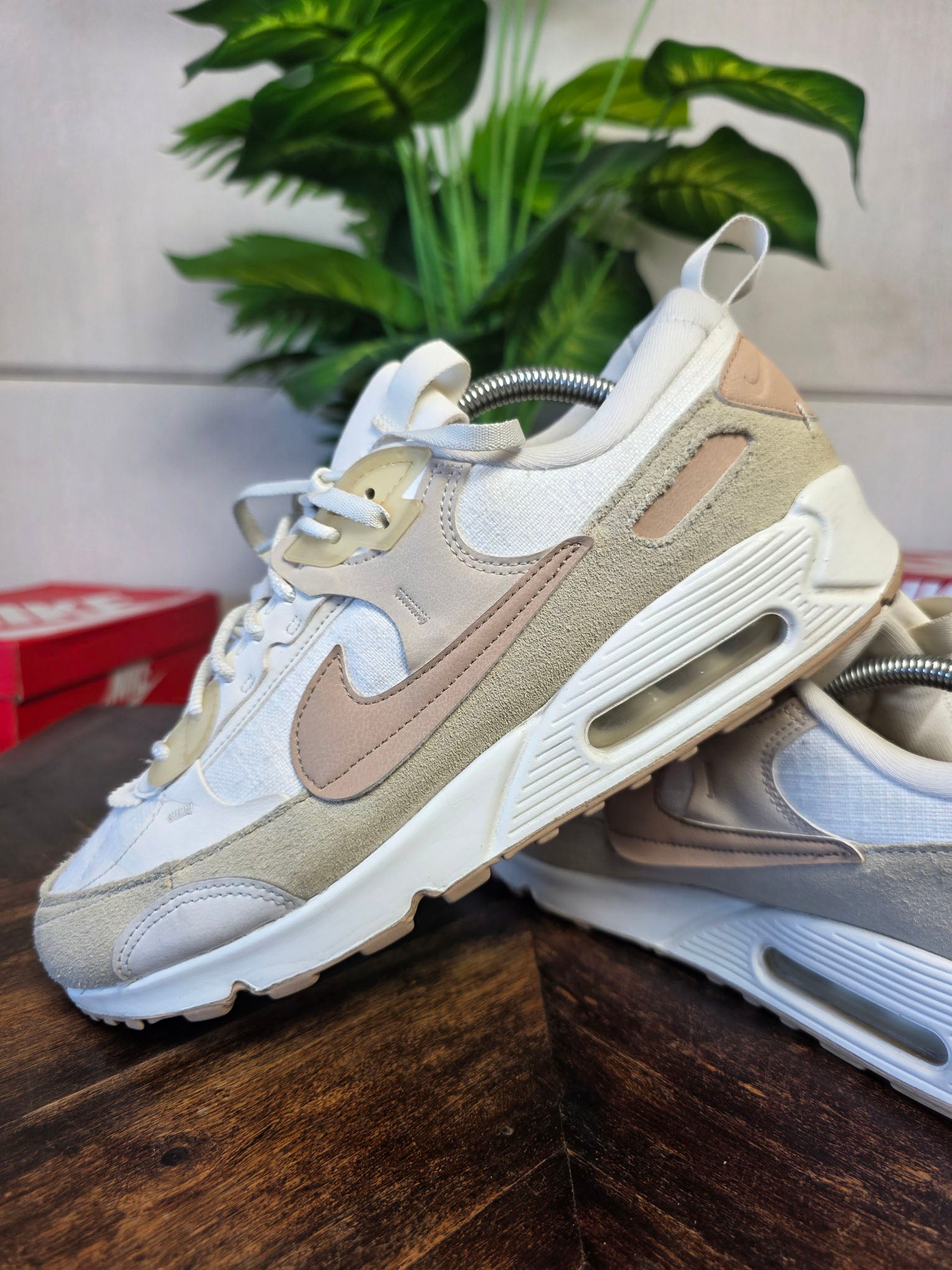 Nike Air Max 90 Futura "White Tan" maat 43