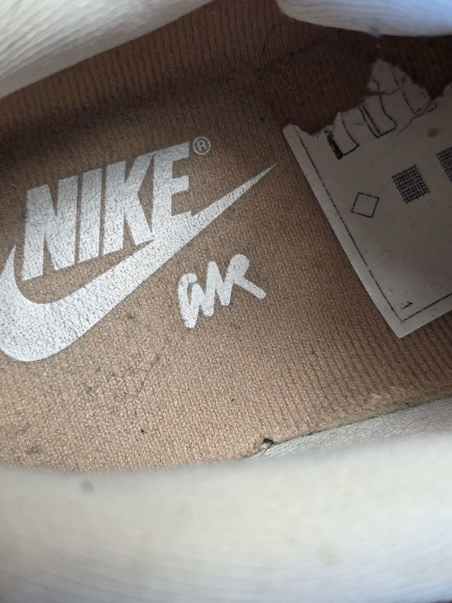 Nike Air Max 90 Futura "White Tan" maat 43