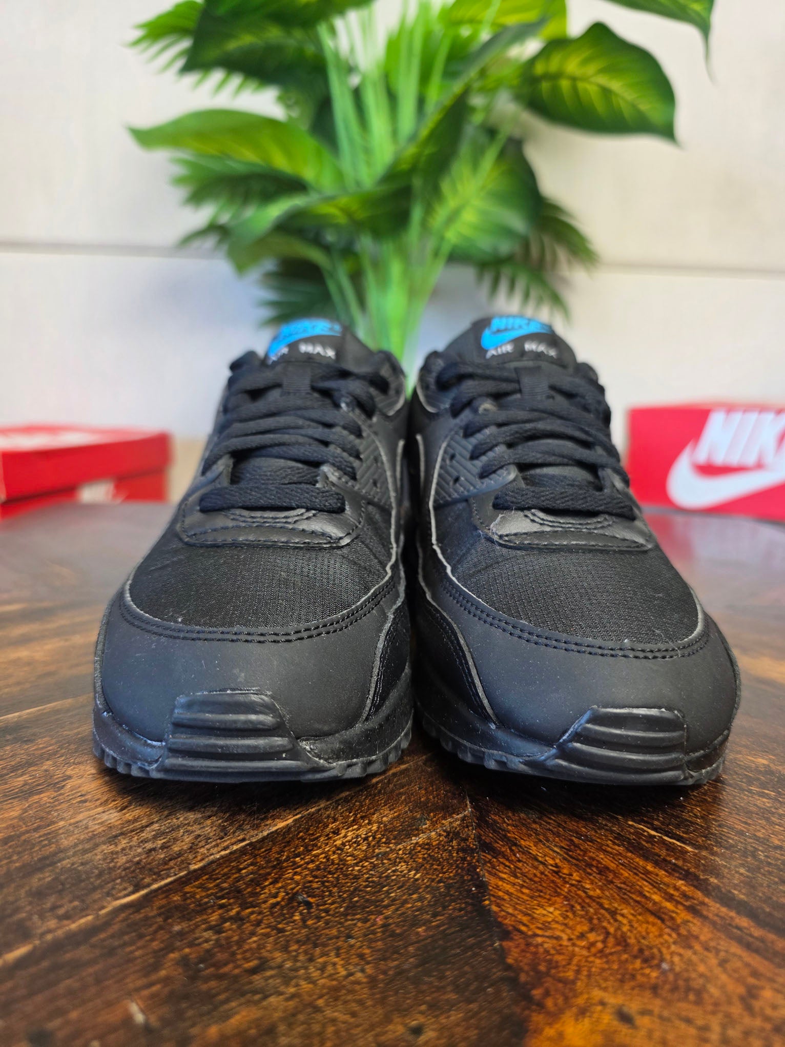 Nike Air Max 90 Black Laser Blue maat 41