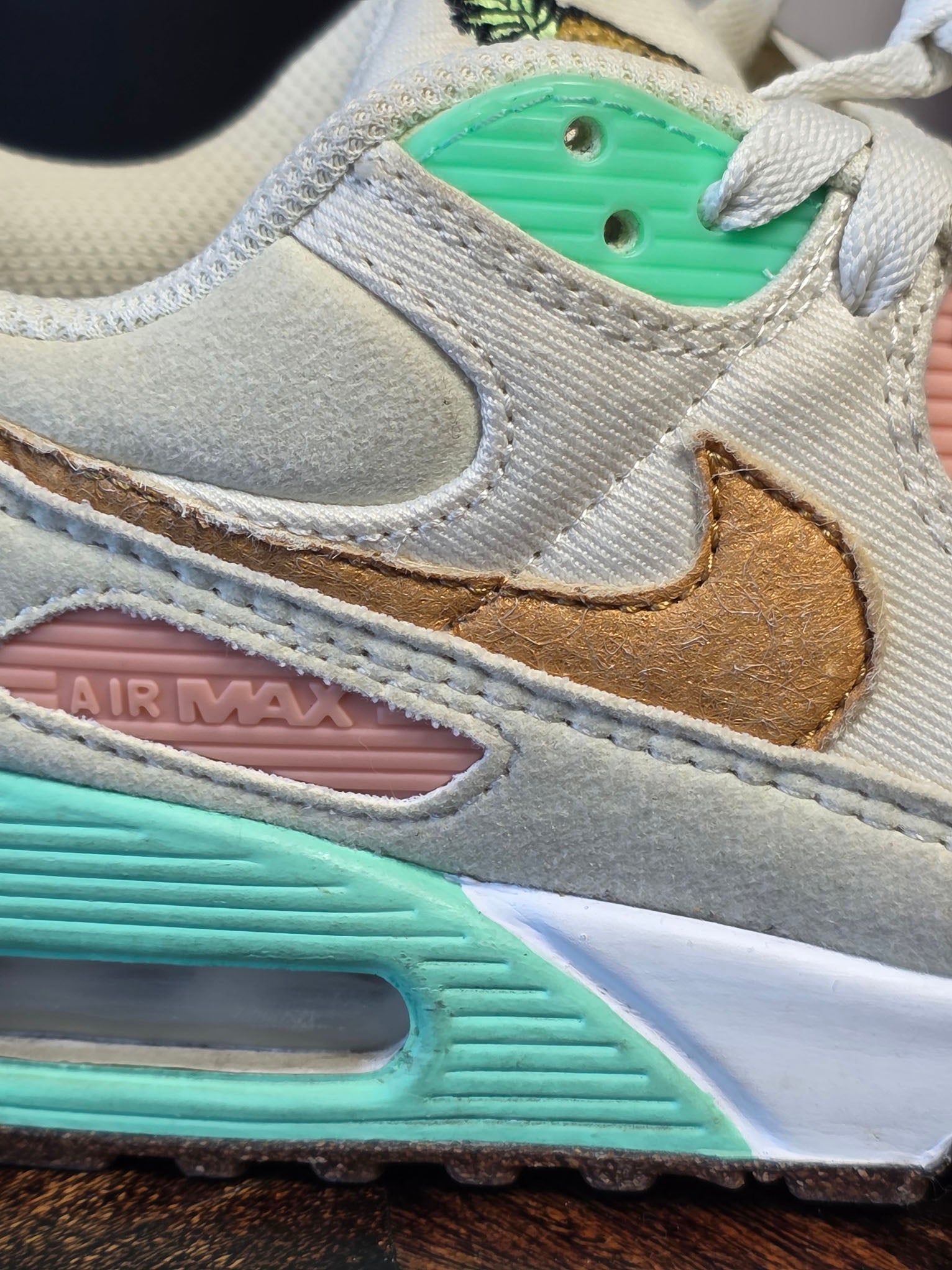 Nike Air Max 90 Happy Pineapple maat 38