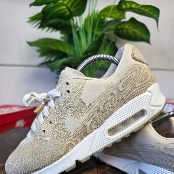 Nike Air Max 90 QS Laser maat 42