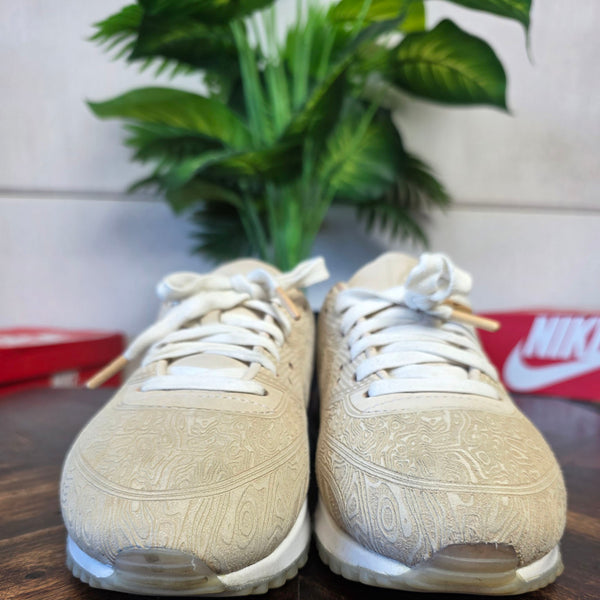 Nike Air Max 90 QS Laser maat 42