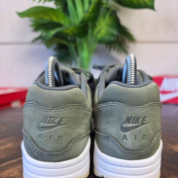 Nike Air Max 1 Premium Green maat 38