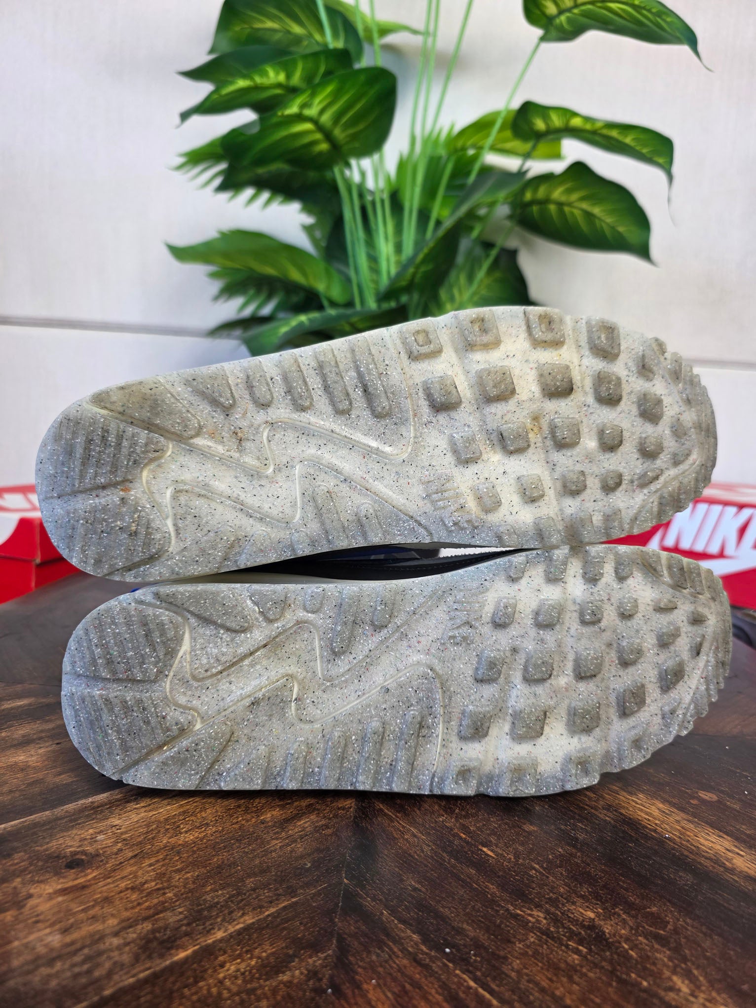 Nike Air Max 90 Terrascape "Pure Platinum" maat 46