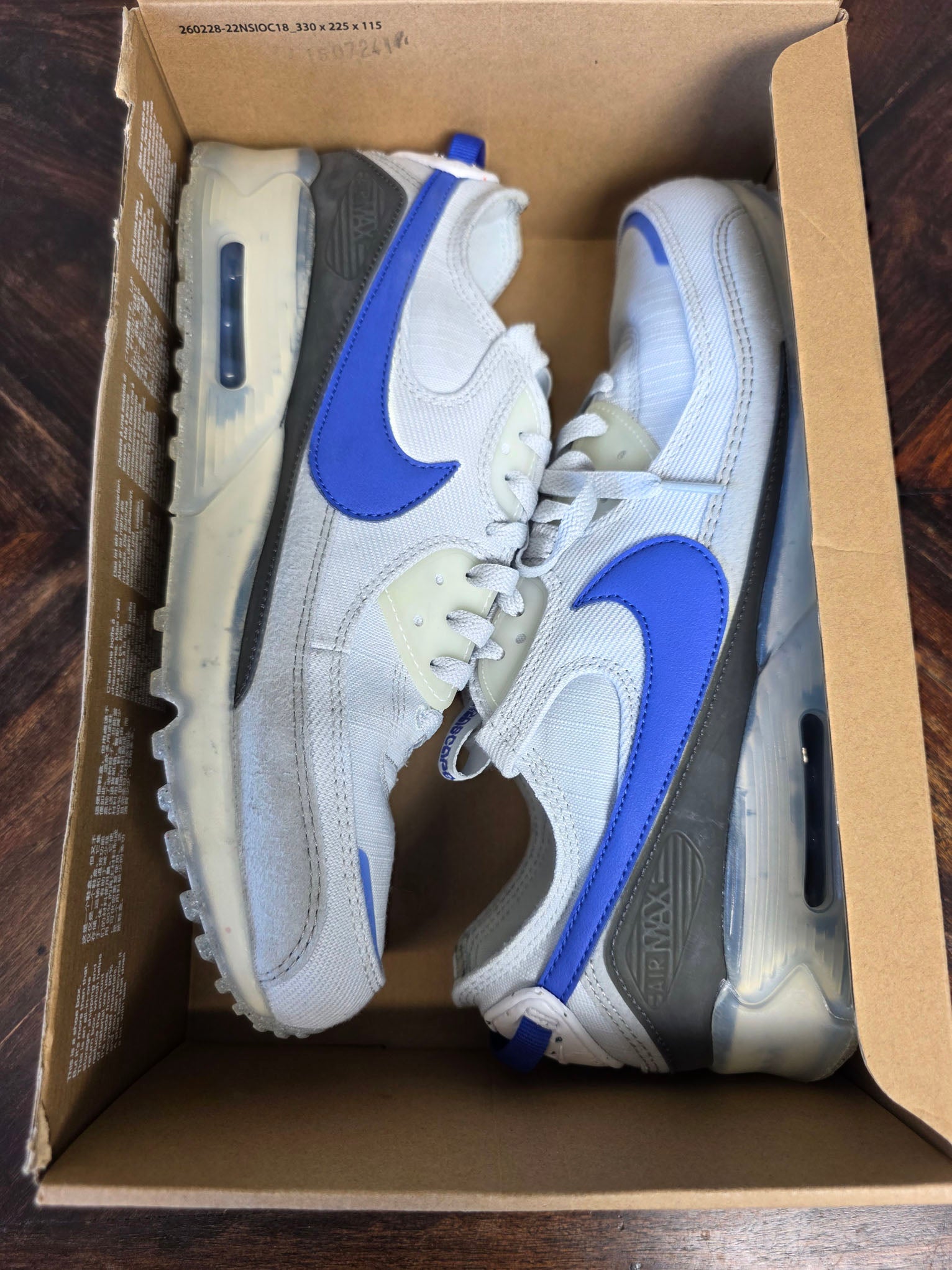 Nike Air Max 90 Terrascape "Pure Platinum" maat 46