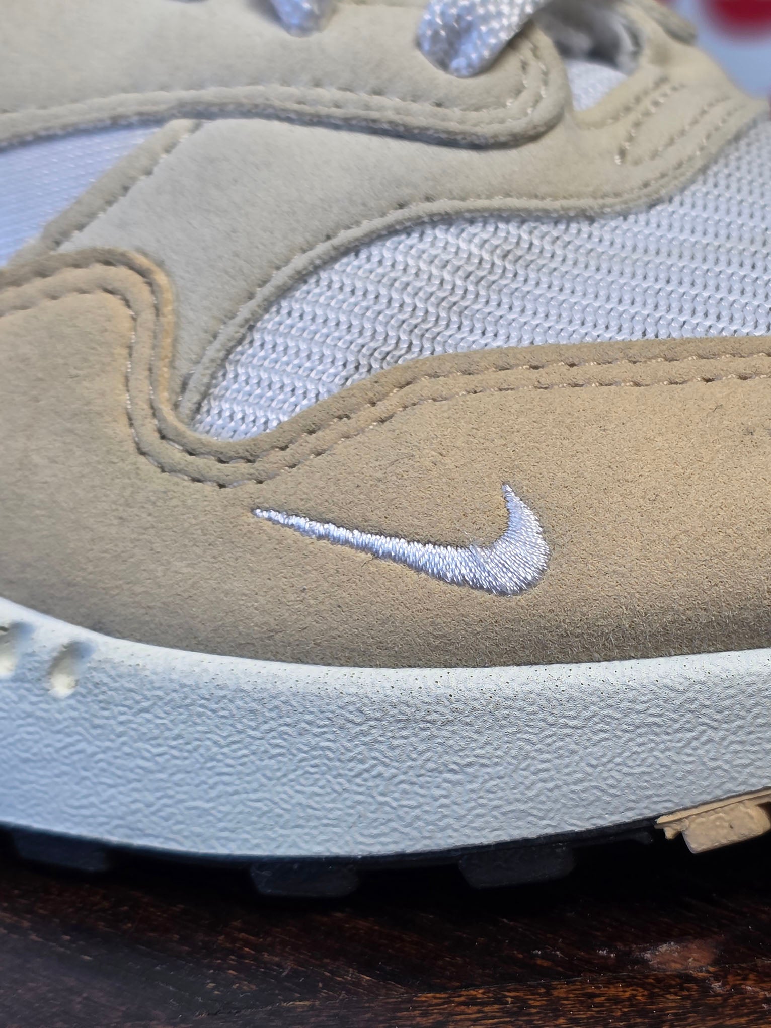 Nike Air Max 1 Light Orewood Brown maat 40