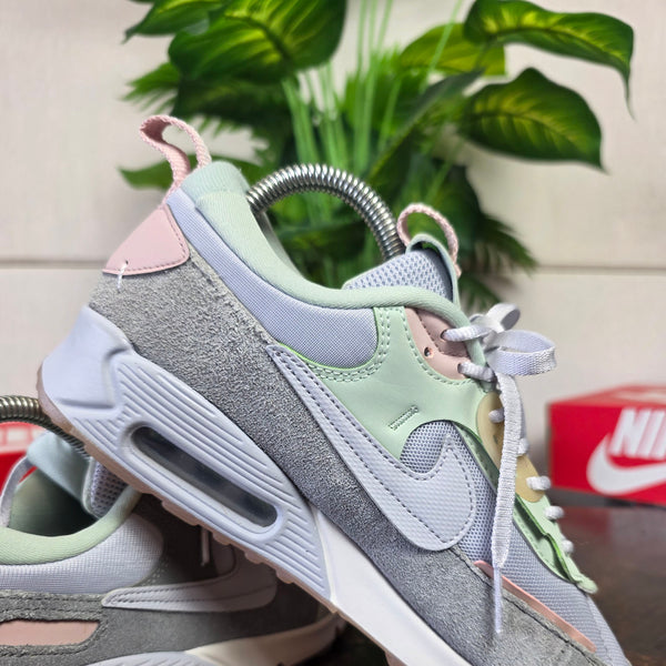 Nike Air Max 90 Futura Sky Grey maat 38