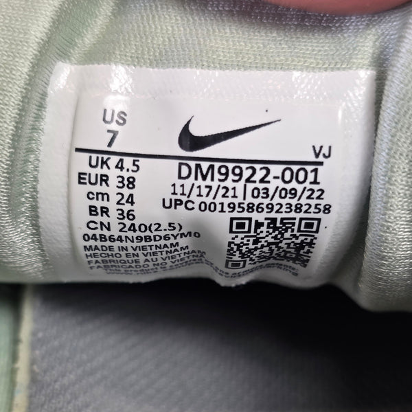 Nike Air Max 90 Futura Sky Grey maat 38