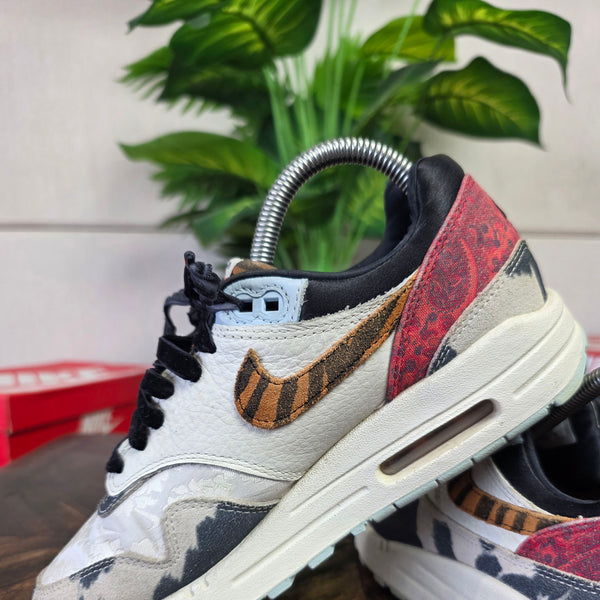 Nike Air Max 1 Tiger Swoosh Great Indoors maat 38