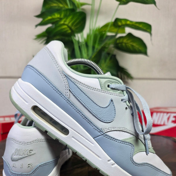 Nike Air Max 1 Baby Blue maat 44