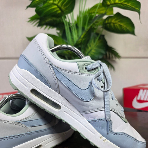 Nike Air Max 1 Baby Blue maat 44