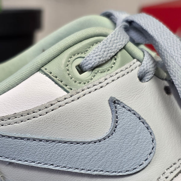 Nike Air Max 1 Baby Blue maat 44