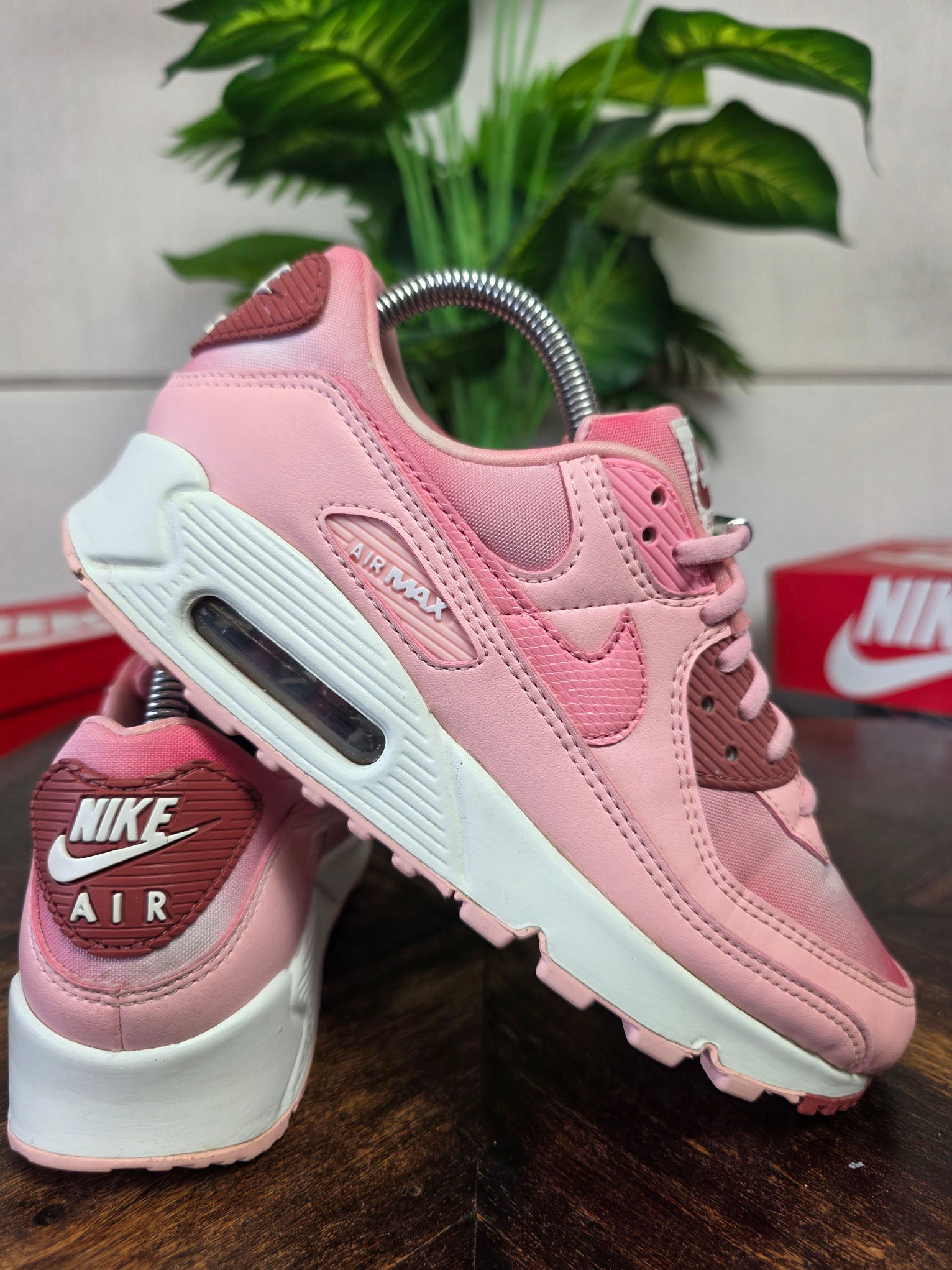 Nike Air Max 90 Wmns "Airbrushed Pink" maat 38,5