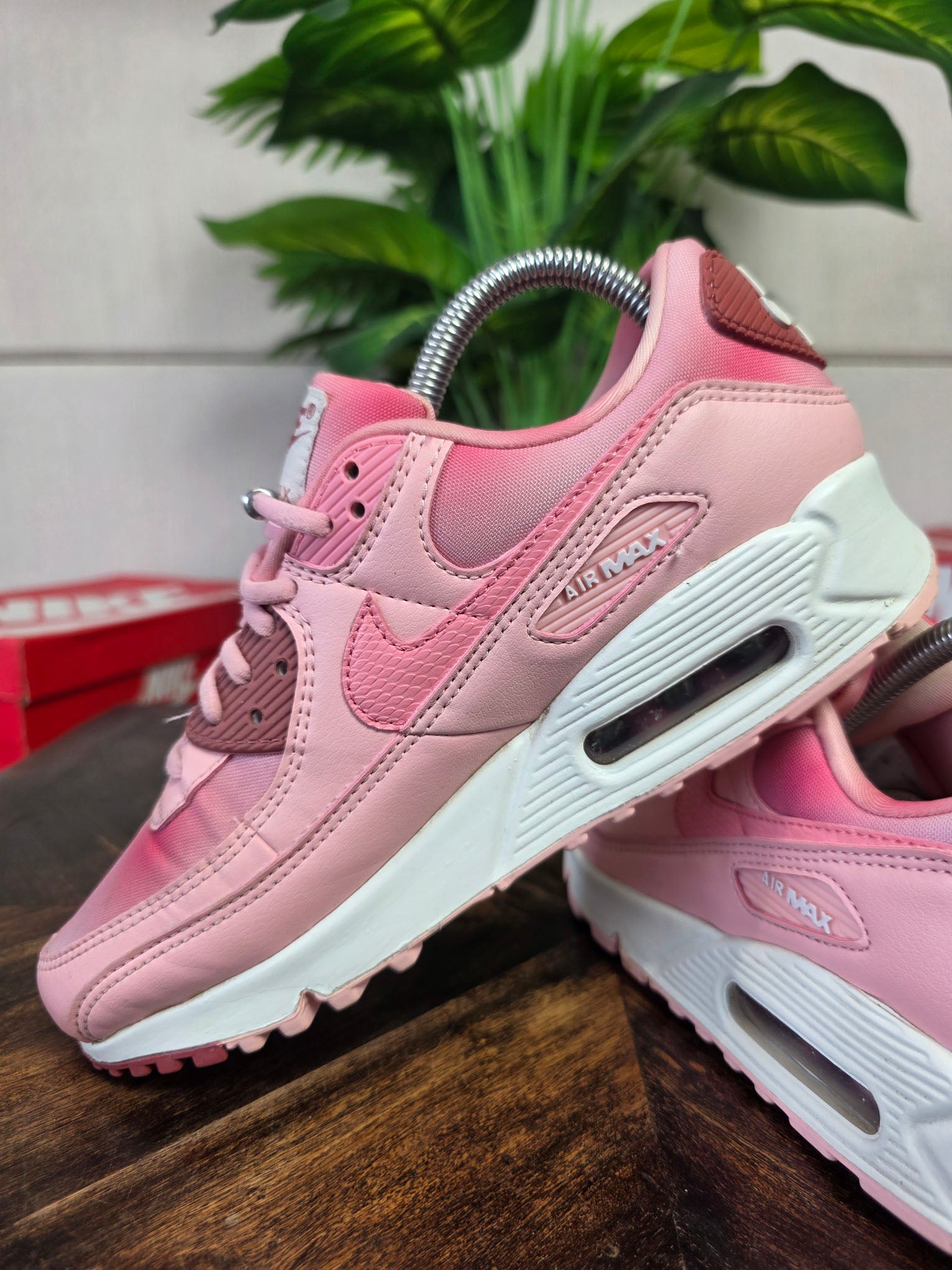 Nike Air Max 90 Wmns "Airbrushed Pink" maat 38,5
