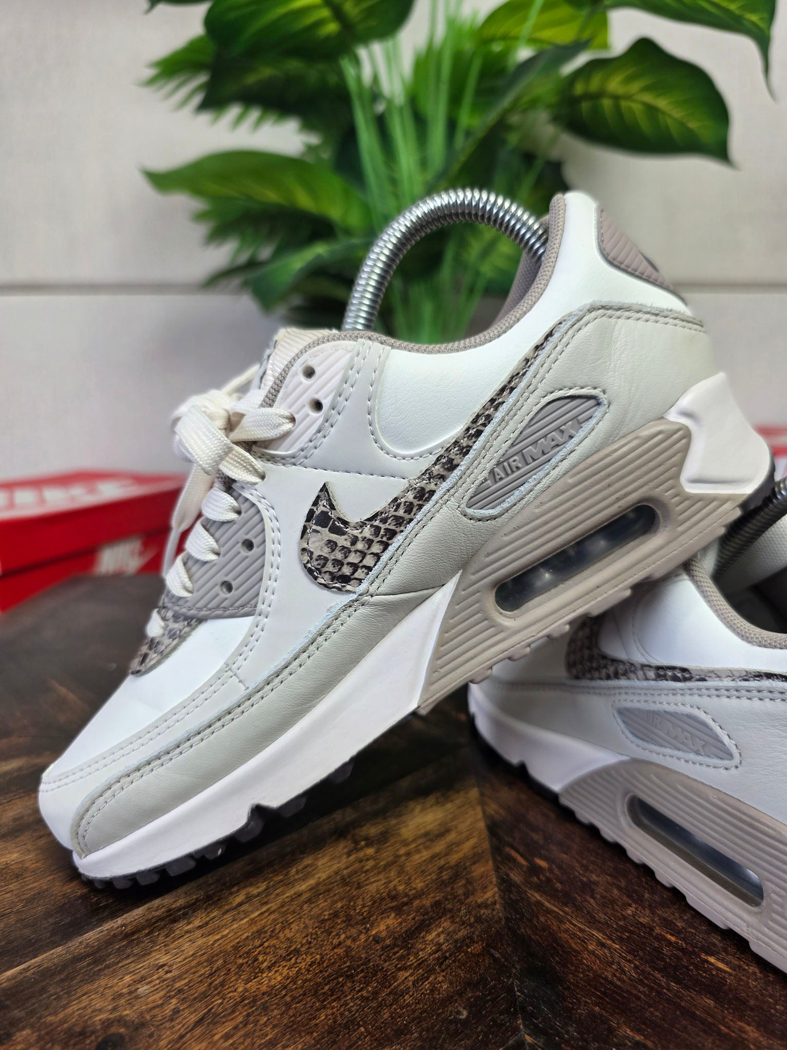 Nike Air Max 90 Wmns "Light Pink Snakeskin" maat 37,5