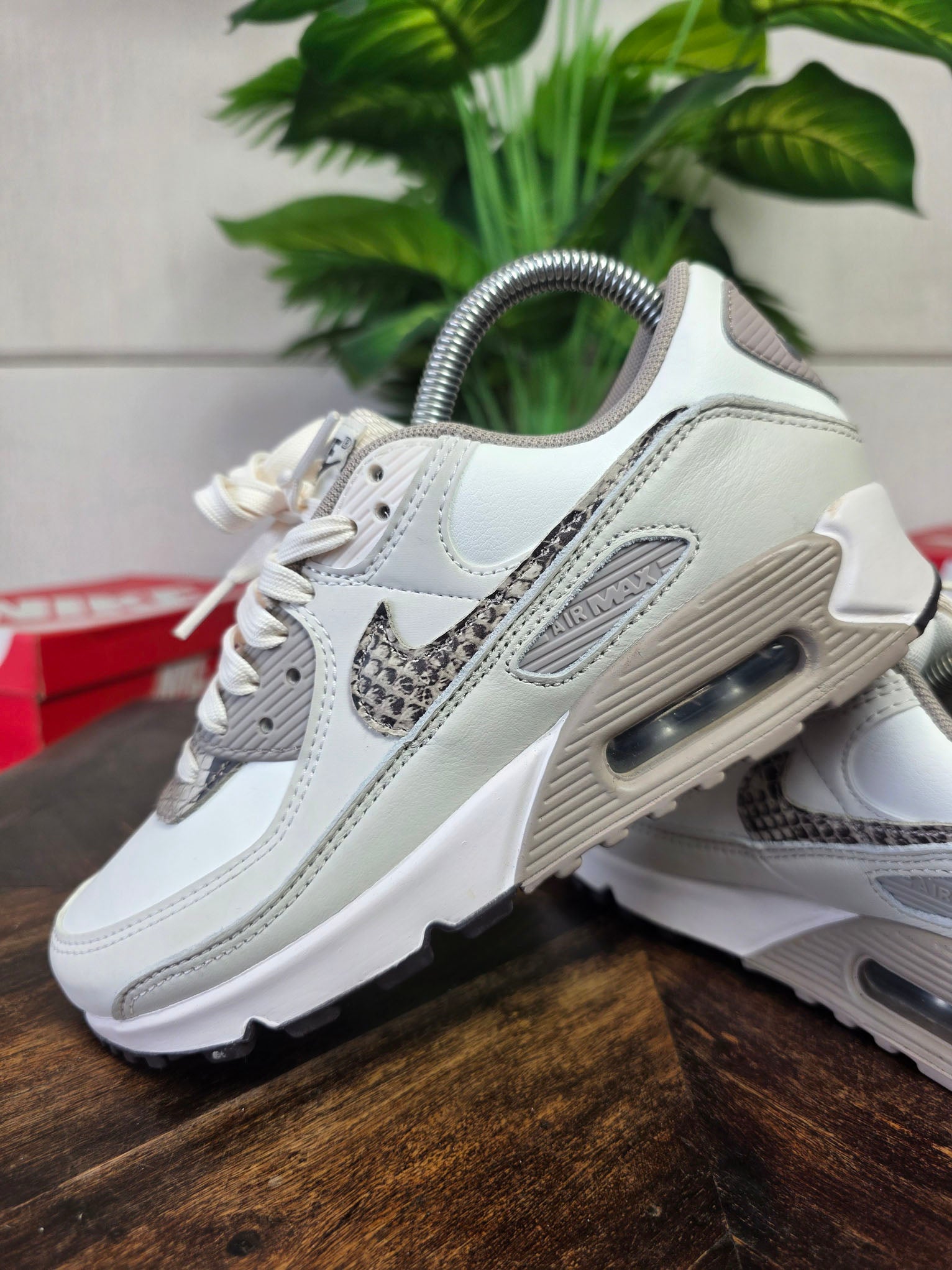 Nike Air Max 90 Wmns "Light Pink Snakeskin" maat 37,5