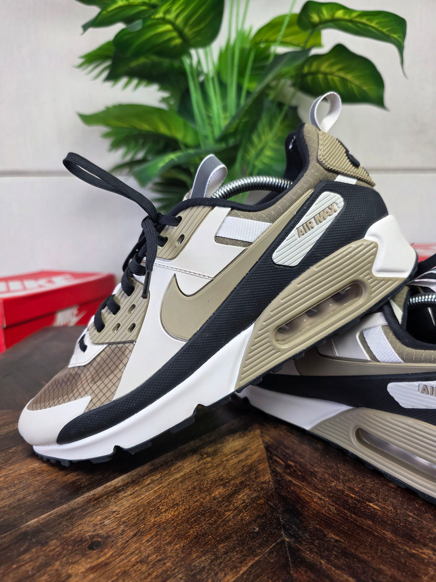 Nike Air Max 90 Drift "Khaki" maat 44