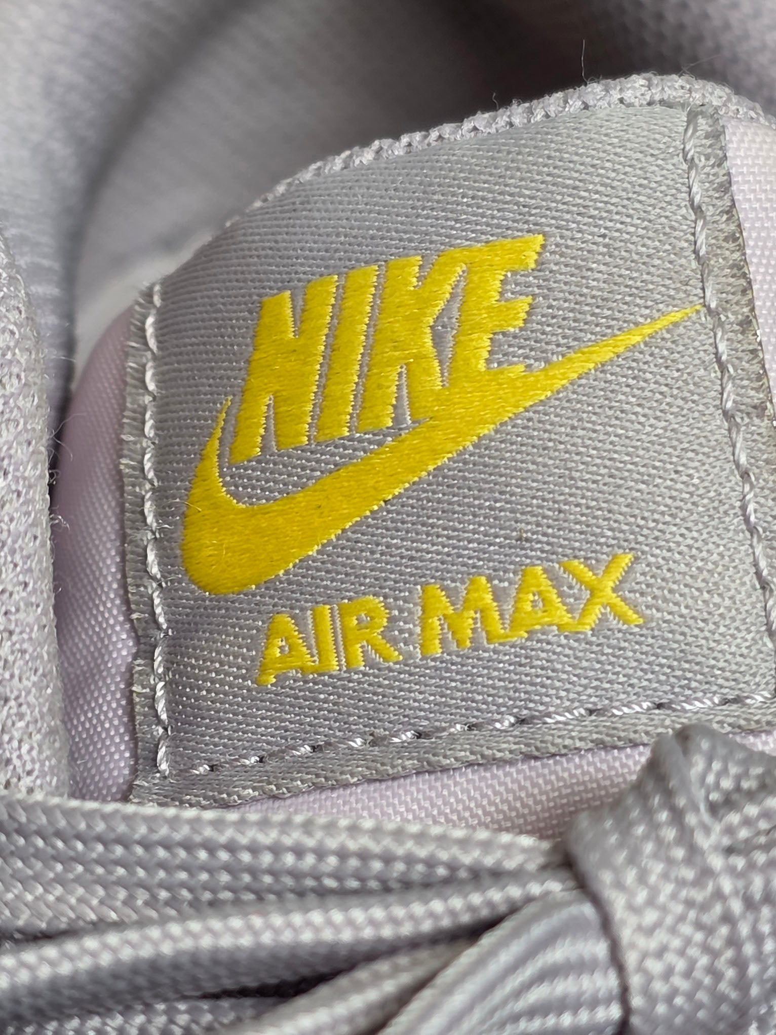 Nike Air Max 1 Ultra Plum Fog Lilac maat 38,5