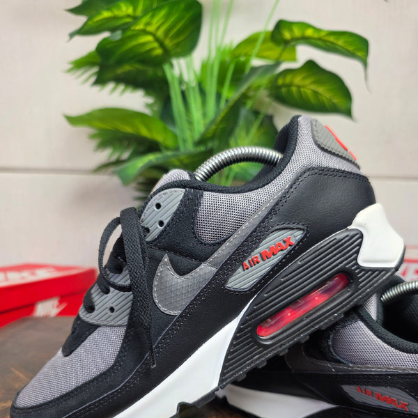 Nike Air Max 90 Grey Black Red maat 42,5