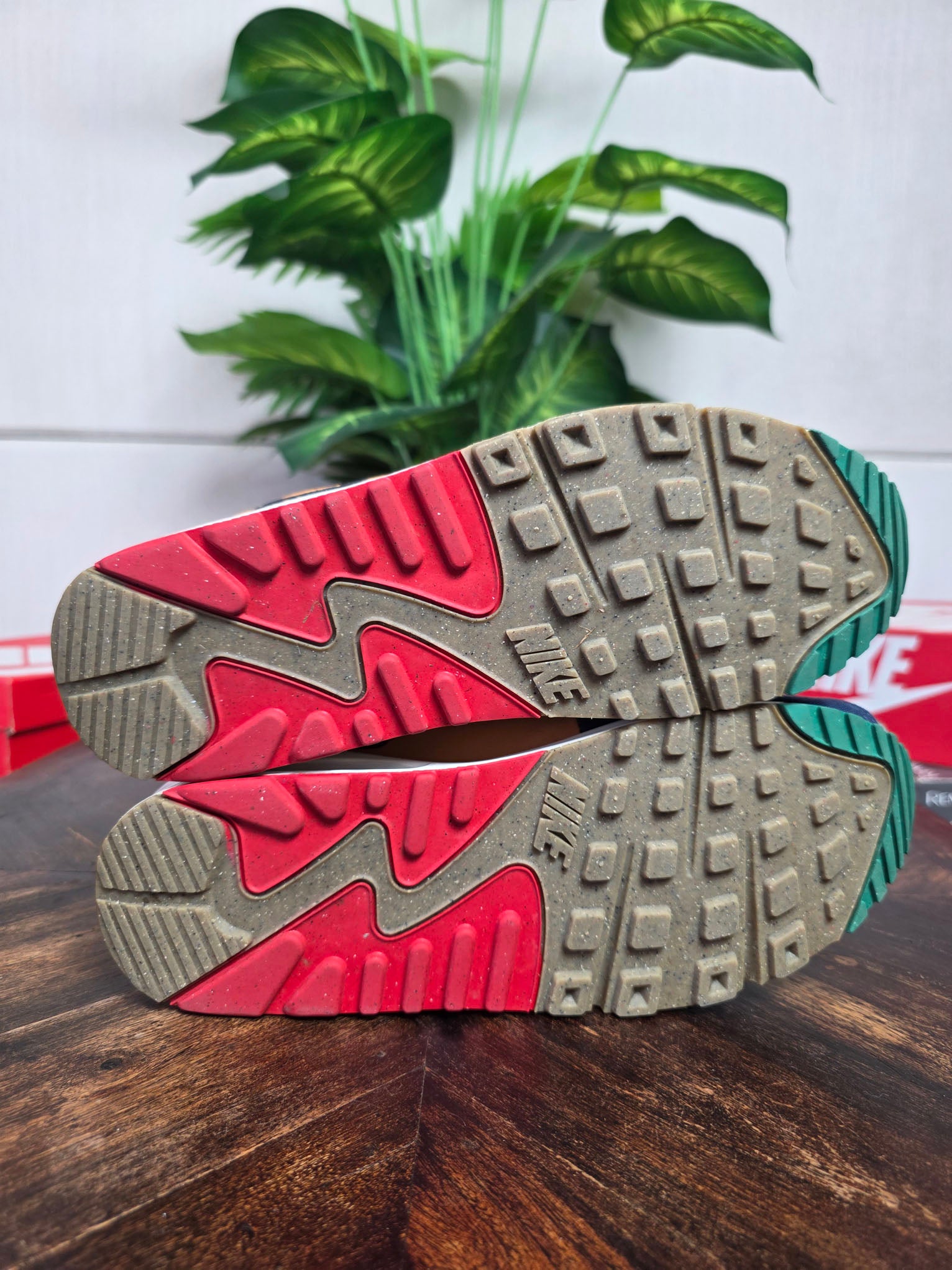 Nike Air Max 90 Legacy maat 43