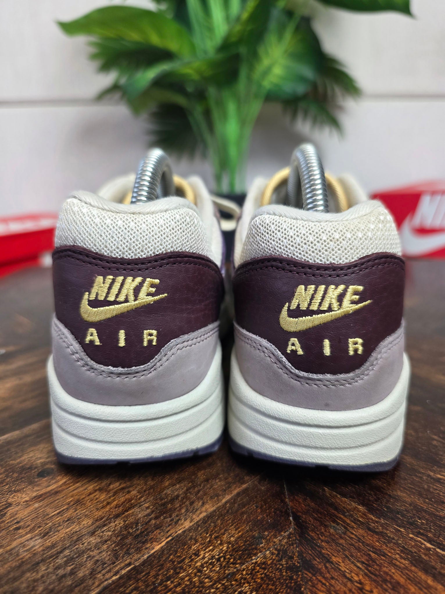Nike Air Max 1 '87 "Hydrangeas" maat 40