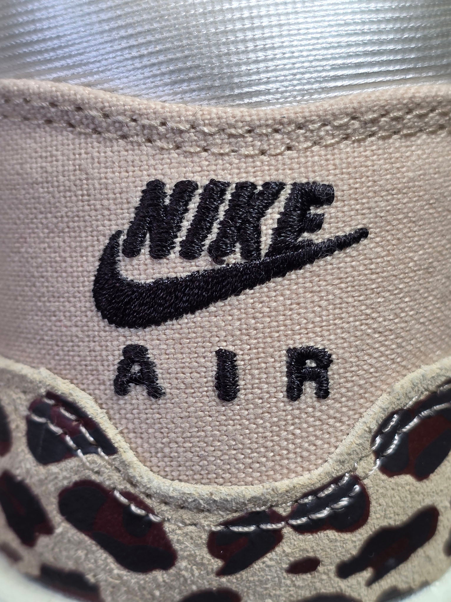 Nike Air Max 1 Leopard maat 38